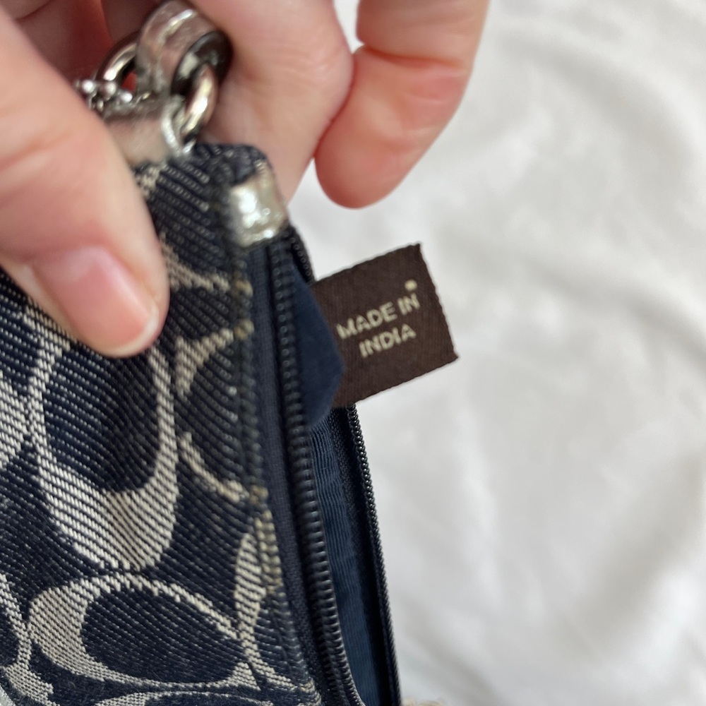 Coach EUC, zippered wristlet, blue & silver denim, clean, interior pkt, - Picture 7 of 13